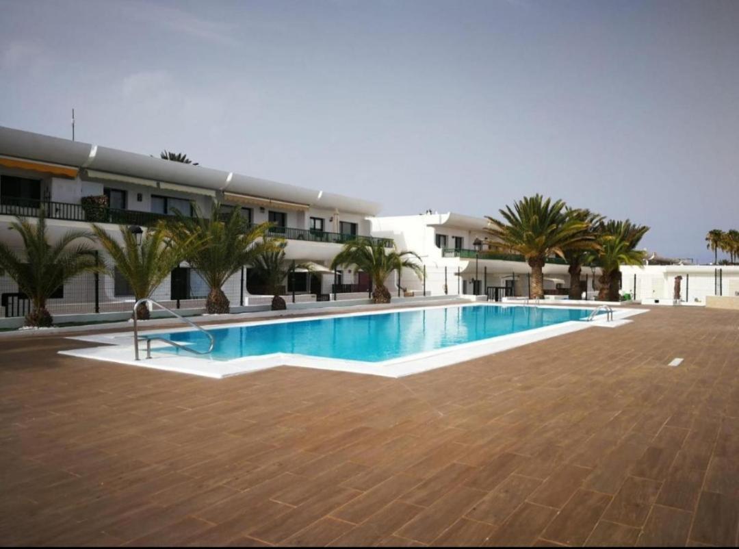 Beach & Pool Corralejo Bilik gambar